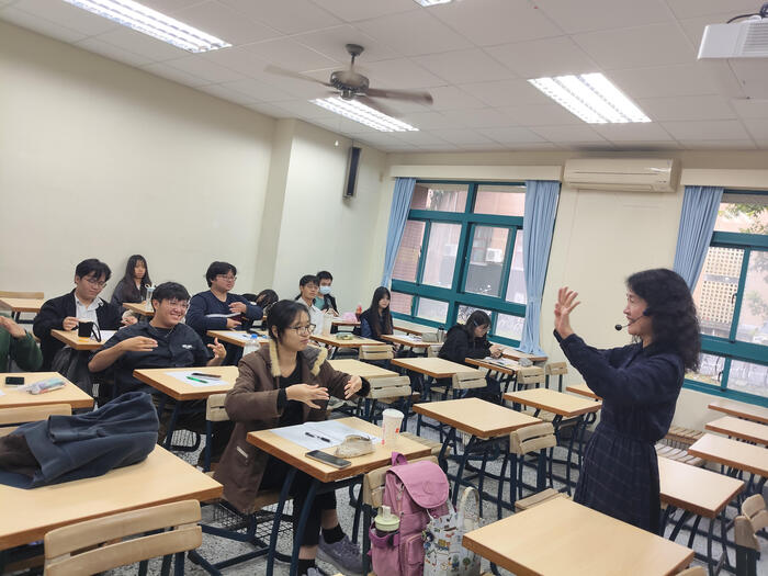 【活動側寫】文化資產傳承推廣活動歌仔戲身段演講圖片