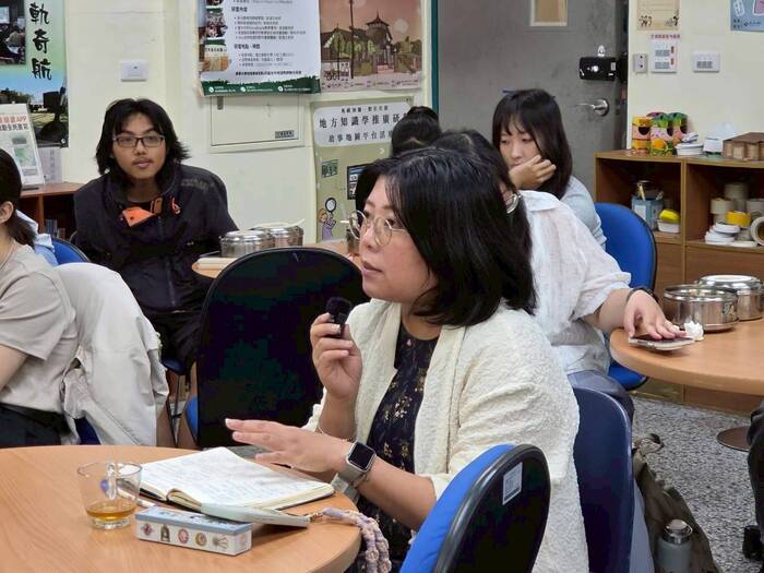 【講座側寫】在書店、廣播與地方之間：林清盛談豐盛書店與花蓮藝文實踐圖片