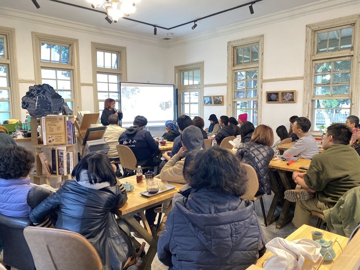 【活動報導】凝視後山一百年：潘小雪《花蓮美術一百年》新書發表，從隱逸美學到南島再生圖片